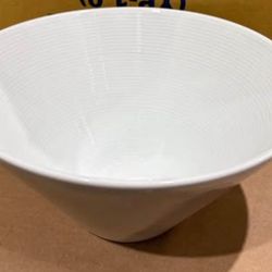 8.75 White Bowl Set Of 4 NEW