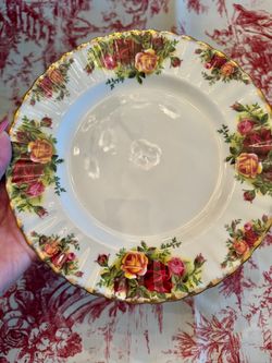 🌹Old Country Roses - 8x salad plates