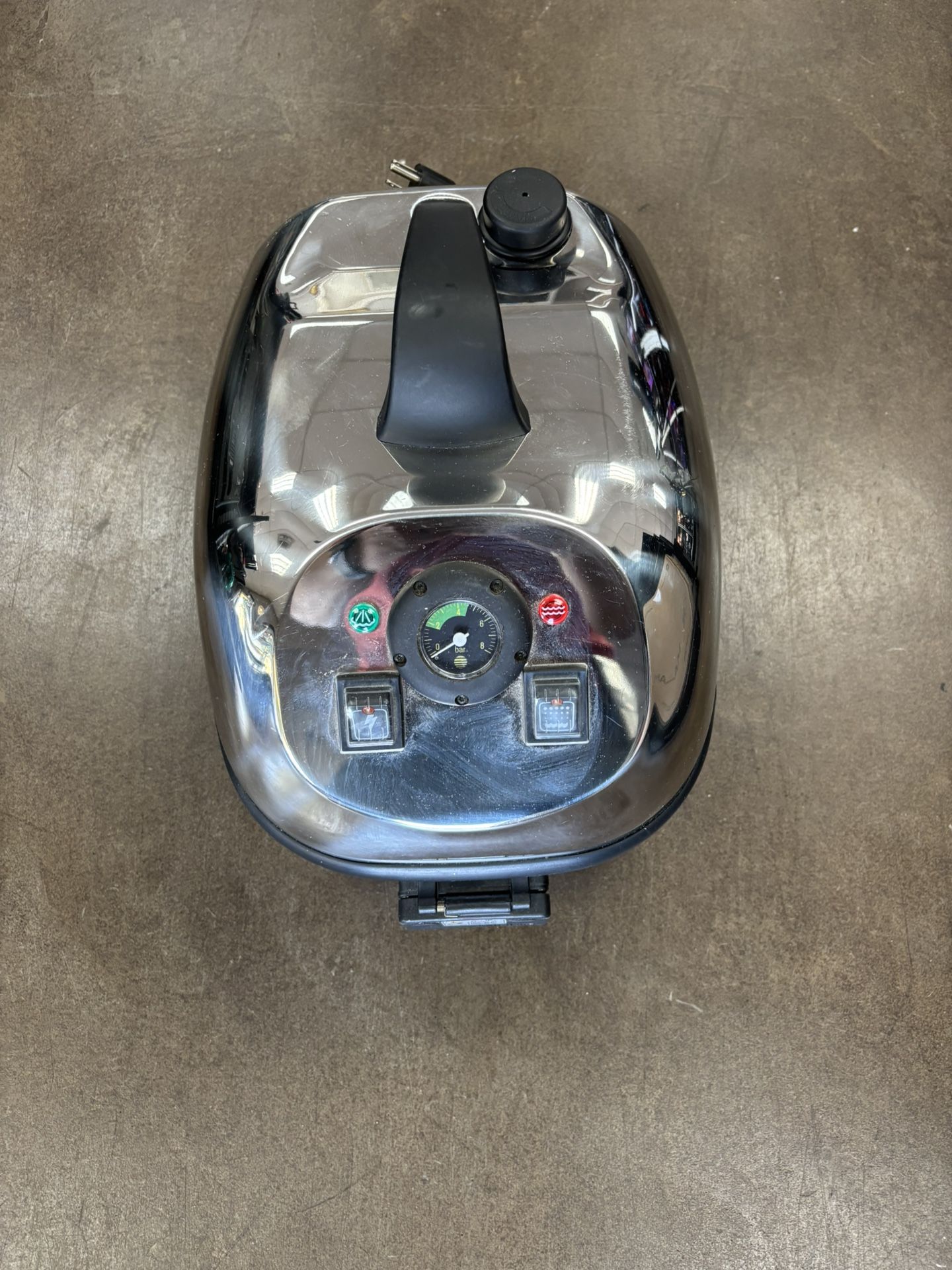 Daimer Pro Plus Carpet Cleaner 