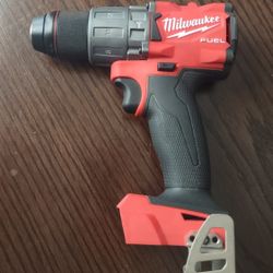 Milwaukee Hammer Drill Fuel 18 Volts 🩸Firm Price🩸