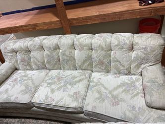 Floral Couch & Love Seat (FREE DELIVERY!)