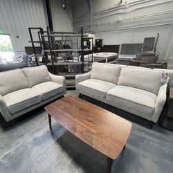 2pc Sofa & Love Seat