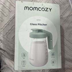 MOMCOZY Glass Pitcher