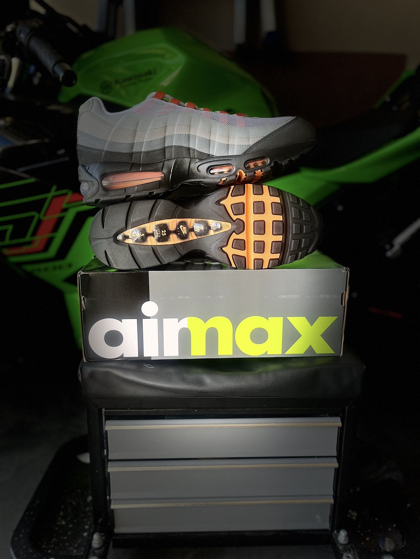 Air Max 95 OG Bright Mandarin
