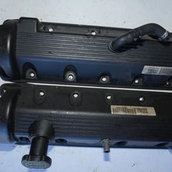 99/04 Ford Mustang GT Valve Covers 