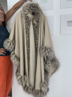 Yves Saint Laurent Fourrures Fox Fur Trim Coat Size M