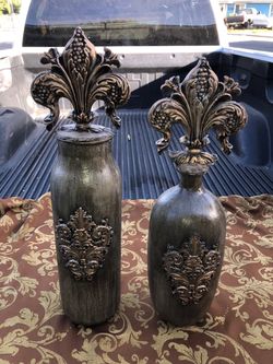 Set of decorative bottles