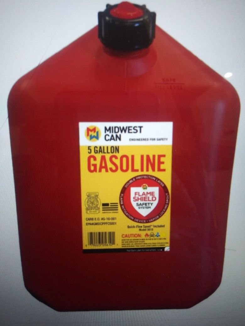 NEW - 5 Gallon Gas Cans