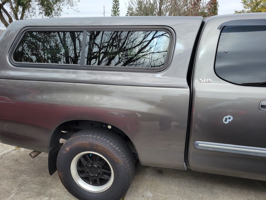 Truck Topper/ Truck Cap