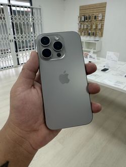 iPhone 15 Pro 6.1" (T-Mobile) 128GB Excellent Natural Titanium