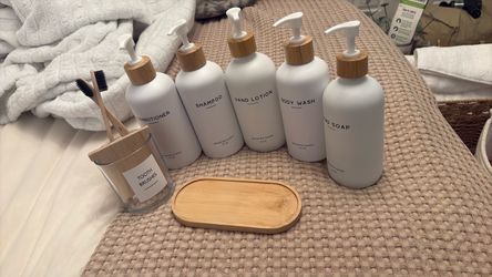 Bathroom set