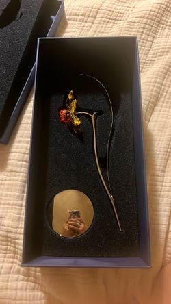 Swarovski dacalli flower