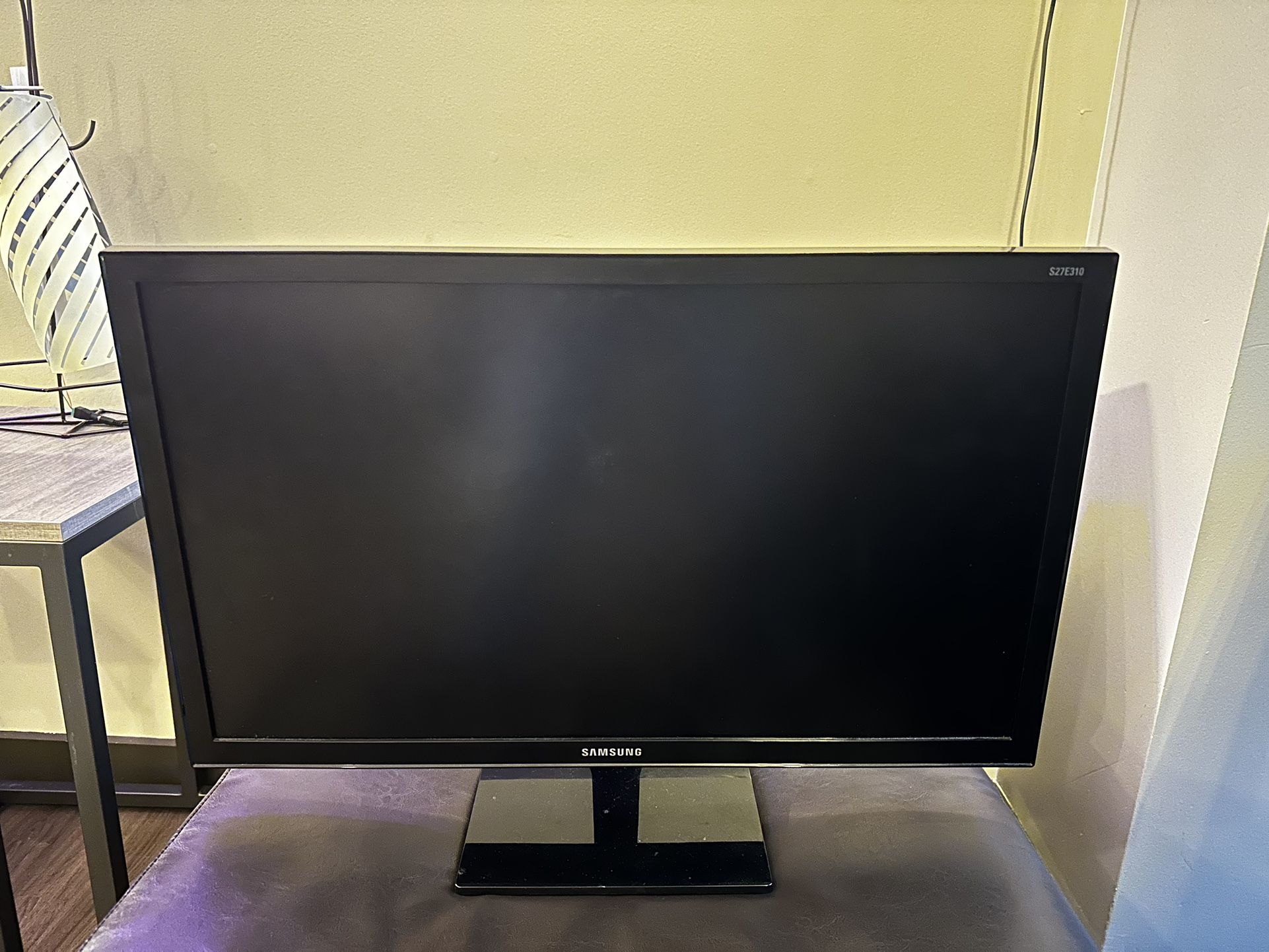 Samsung 27” SE310 LED Monitor