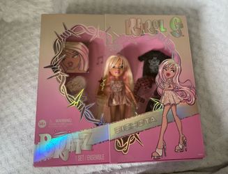 Karol G - Bratz Doll