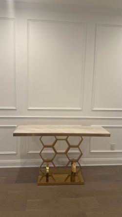 Modern Gold Console Table w/ Marble Top – Elegant Statement Piece