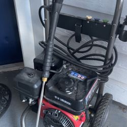 Black Max Pressure Washer