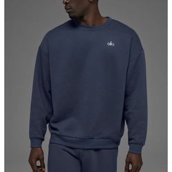 Alo Accolade Crew Neck Pullover & Sweat Pants 