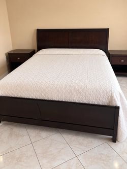 Dark Wood king  Bed Frame with Two Nightstands