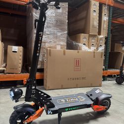 Long-range electric scooter