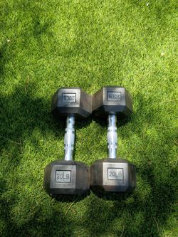 20 lb dumb bells
