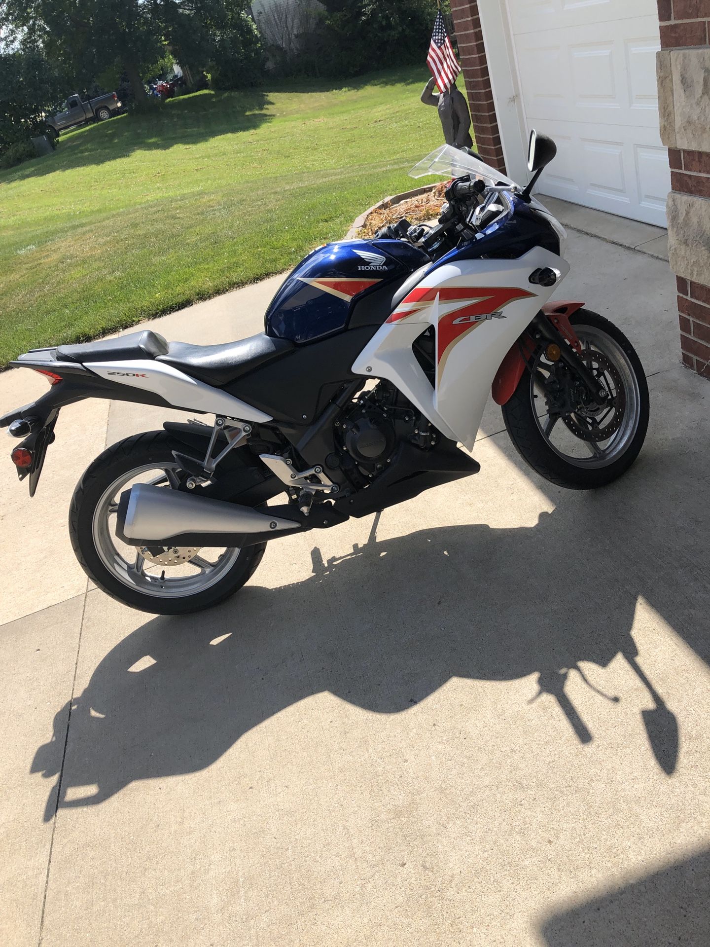 Photo Honda cbr 250r