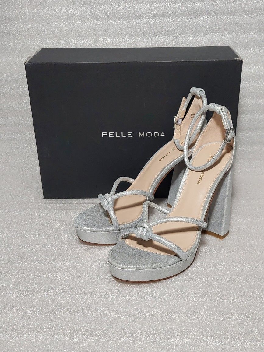 PELLE MODA Ankle Strap Sandals Heels. Silver. New In Box. Size 8.5 Women's Shoes. Retail $140