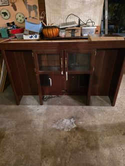 Large desk