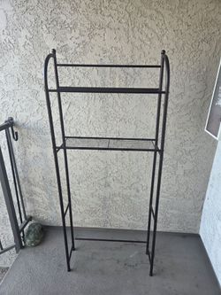 Metal storage rack