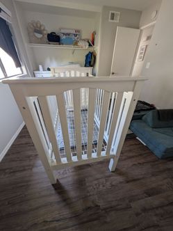 Pottery Barn Crib Disassembled