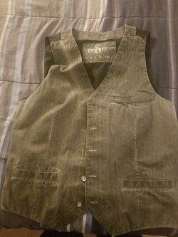 Decree men's vest size medium