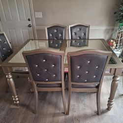 6 Chairs And Table GLAM 