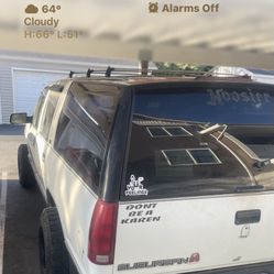 GMC Suburban Part out