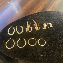Real Gold Lot The Earrings 1 Pair Have Diamonds