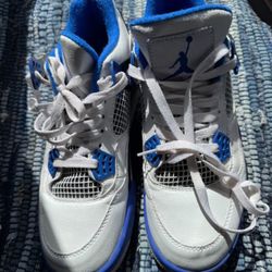Jordan 4 retro mid motor sports