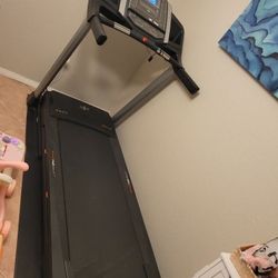 Nordictrack 6.5s Treadmill