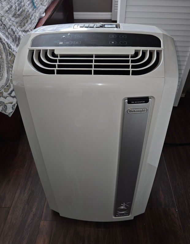 De'Longhi Portable Air Conditioner/Heater