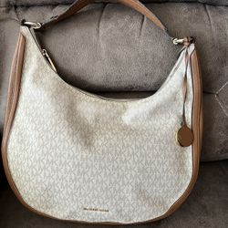 Michael Kors purse good condition