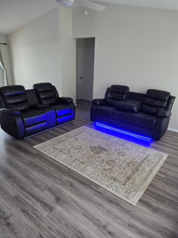 Sofa Y Loveseat (2)Reclinable Led Electrico
