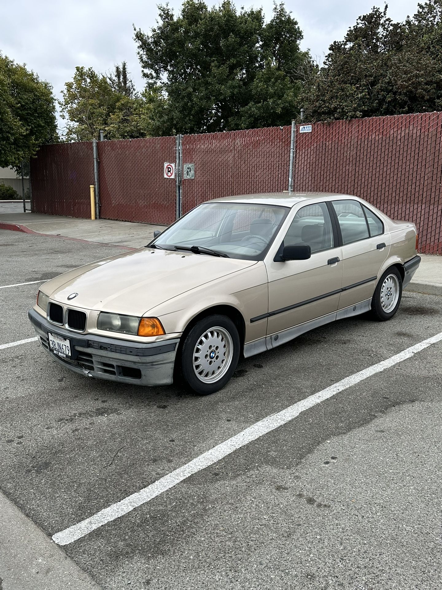 1992 BMW 325i