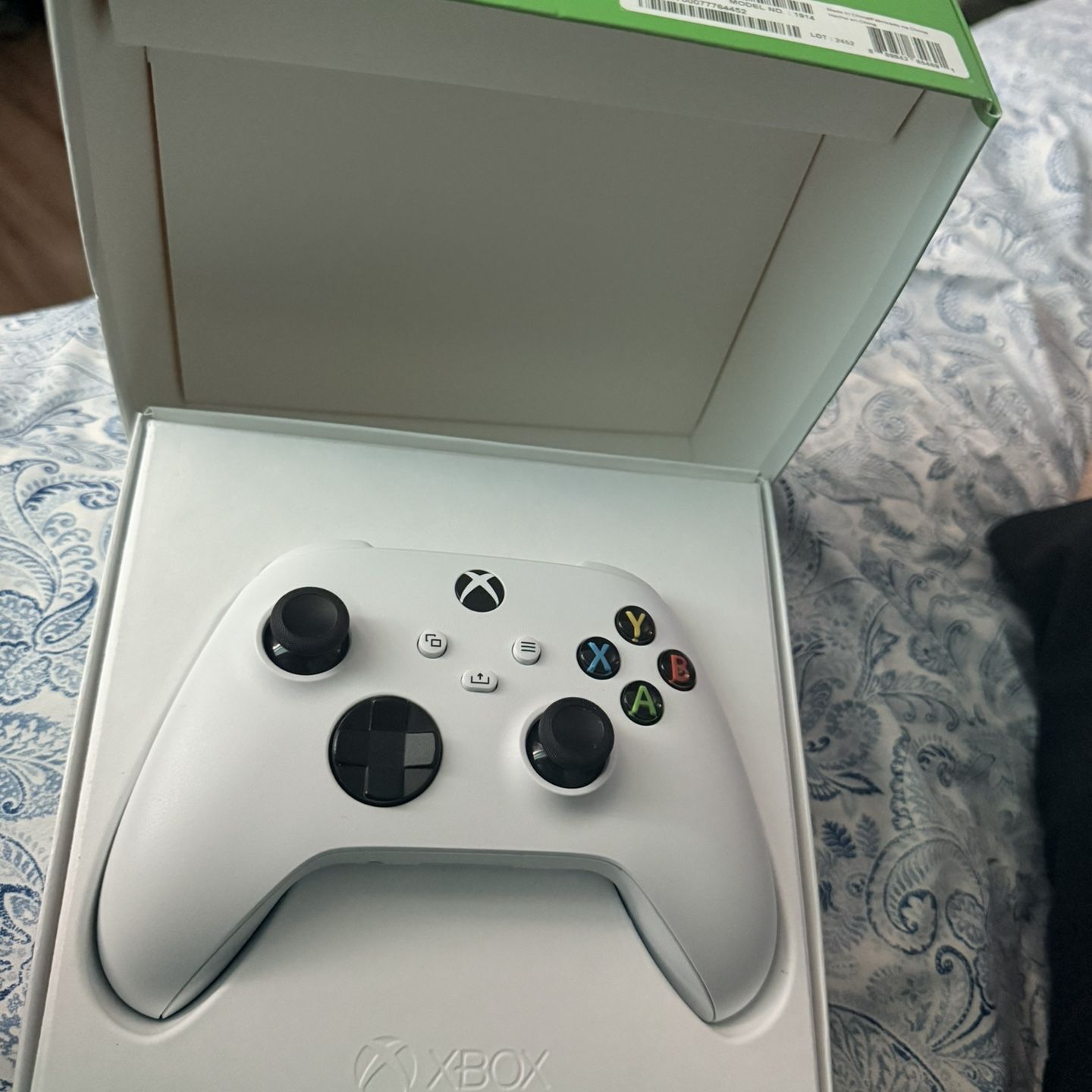 Xbox One Remote Layout Xbox One Remote Gaming Controller for Sale in Corona, CA - OfferUp