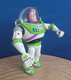 Toy Story Buzz Lightyear Interactive Talking Action Figure 12" tall
