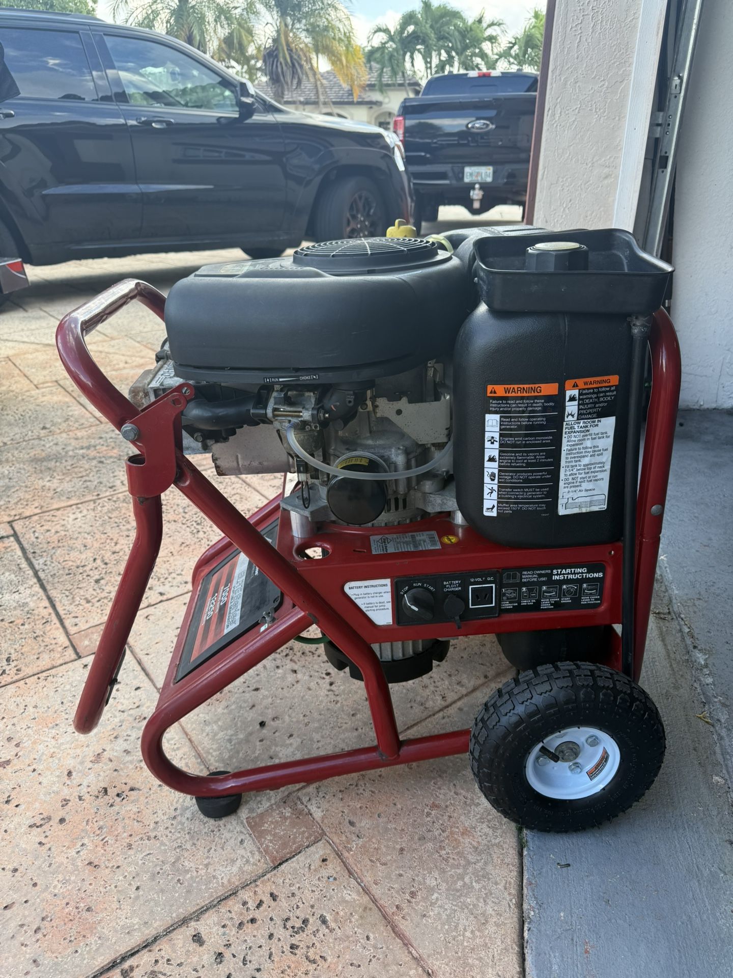 Briggs And Stratton 7,000-12,000 Watt Elite Series Generator Electric Start