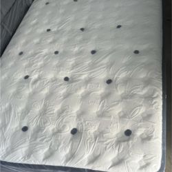 🔴 NEW | QUEEN SIZE | M-FIRM | 16’ KINGSDOWN MATTRESS ONLY 
