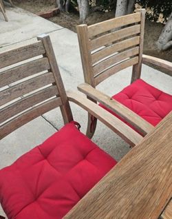 Wood Patio Set/Outdoor Dining Set/Outdoor Furniture/Cash Only 