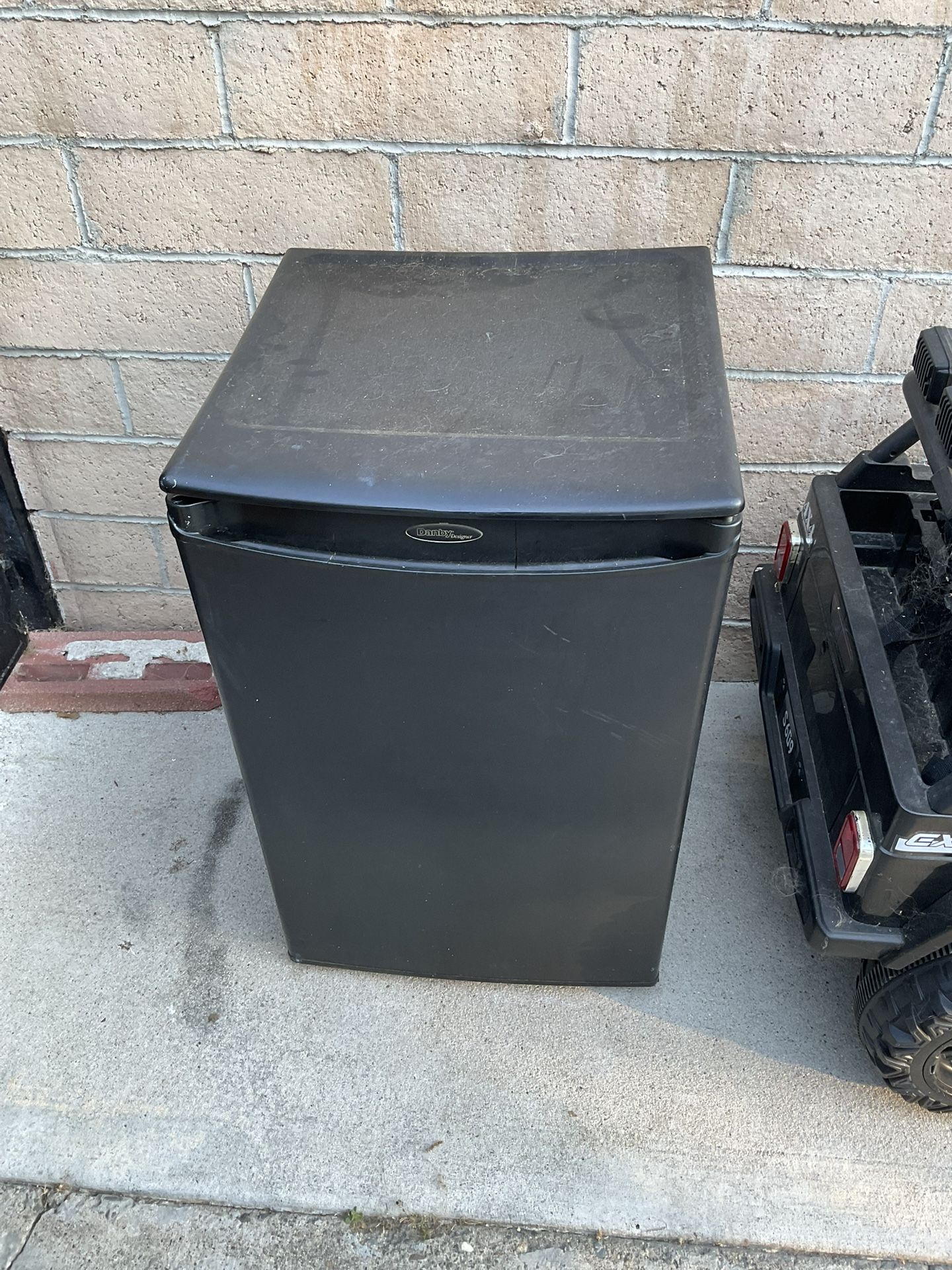 Mini Fridge