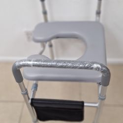 Raised Toilet Seat with Handles
