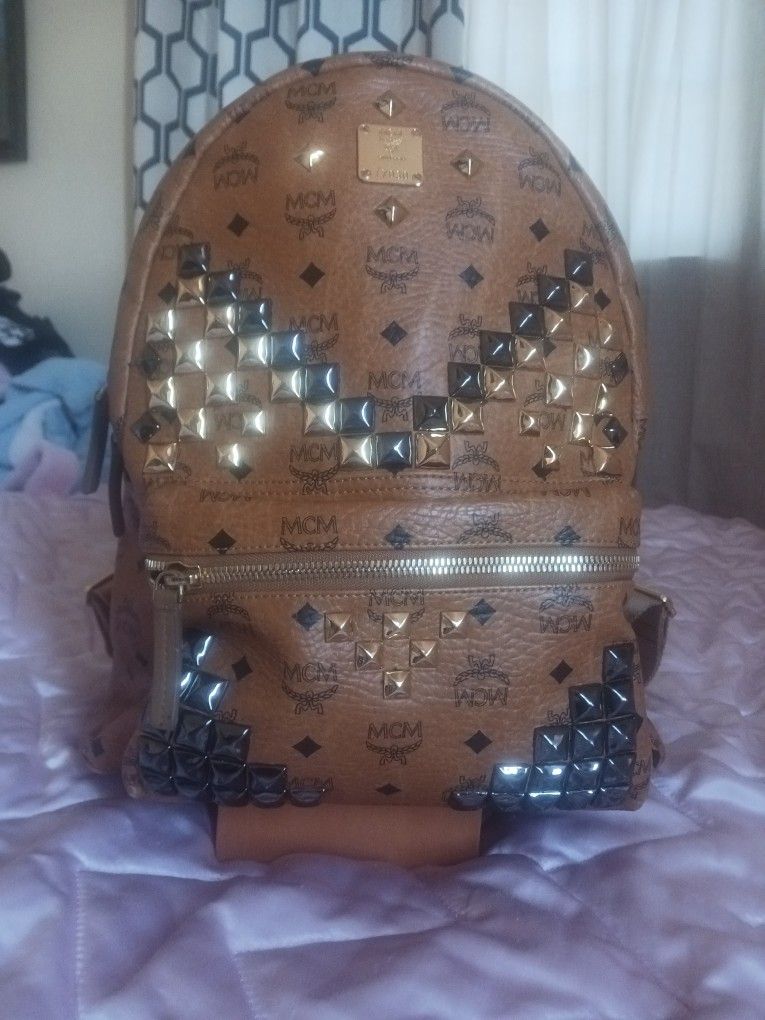 MCM AUTHENTIC COGNAC COLOR BEAUTIFUL BACKPACK