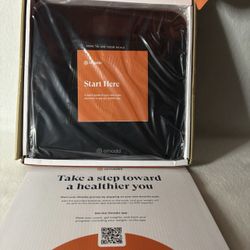Omada Smart Scale, Model 0028,  NEW Open BOX! Never used, Batteries Included.