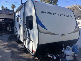 2019 pacific coachworks Pacifica xl