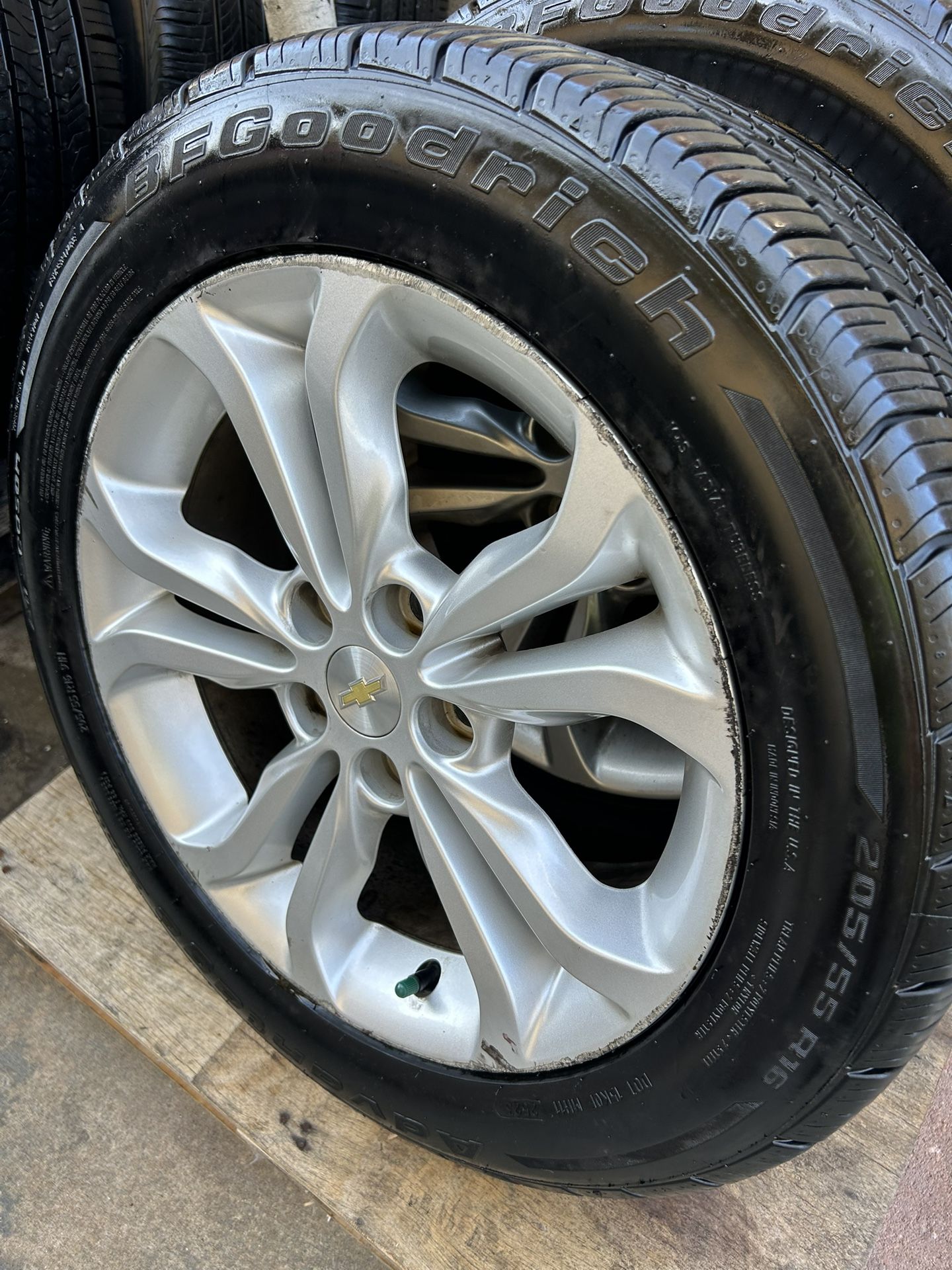 4- BF GOODRICH RADIAL SPORTS